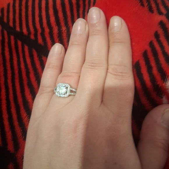 925 Sterling Sliver Amazing crystal square Ring for women adjustable size - Picture 4 of 7